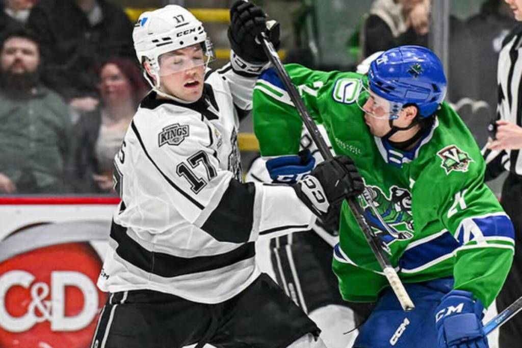 Abbotsford Canucks sweep Ontario Reign on home ice
